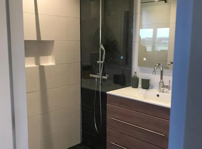 לינה וארוחת בוקר Blossombed